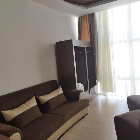 Luks Hotel 3*